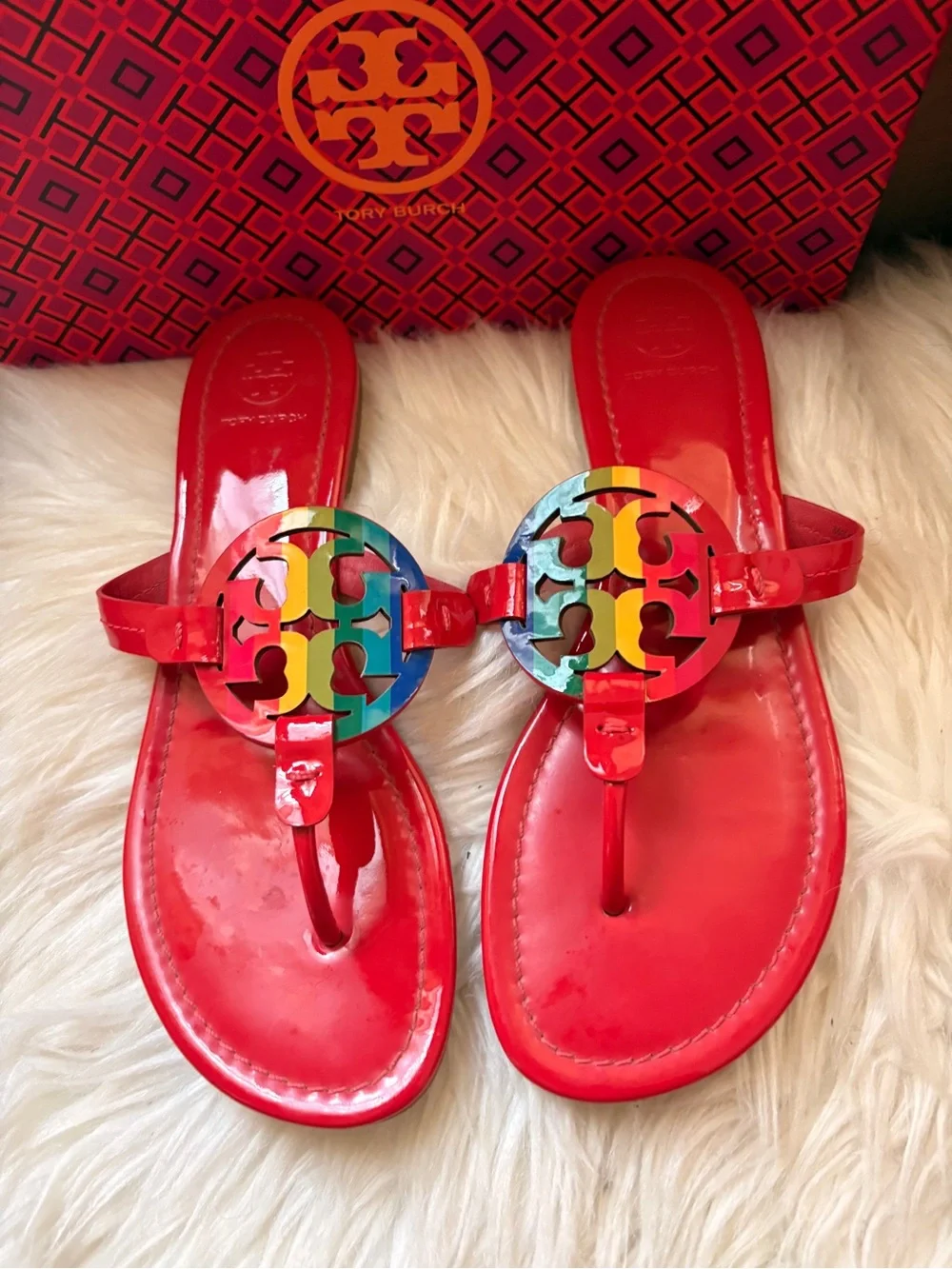 Tory Burch Red Patent Sandals with Multicolor Logo Medallion